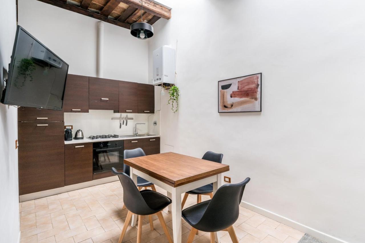 Nora'S Home, Charmy Apt In The Heart Of Trastevere Rom Eksteriør billede